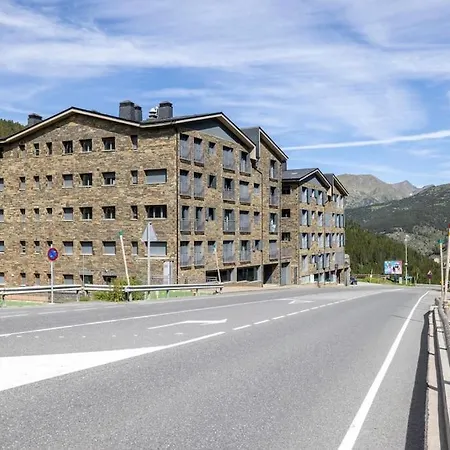 Precioso Y Familiar En - 6pax - 2habs - Parking - Wifi L By Bonesvacances *